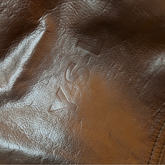 YVES SAINT LAURENT Downtown Tote - Picture 11 of 12